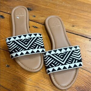 Haute Hippie Black and White Patterned Slide On Sandals Size 9